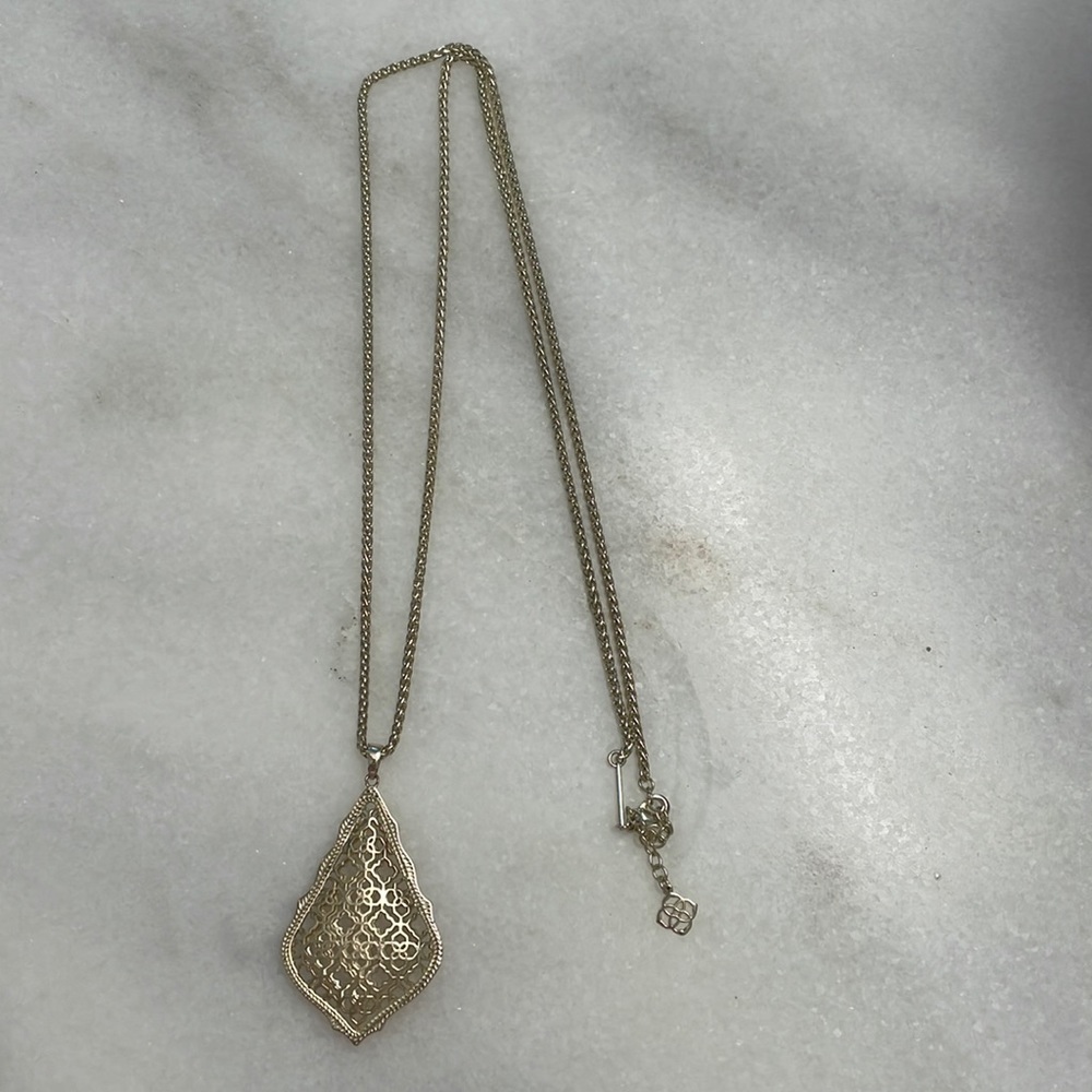 Kendra Scott Gold long necklace